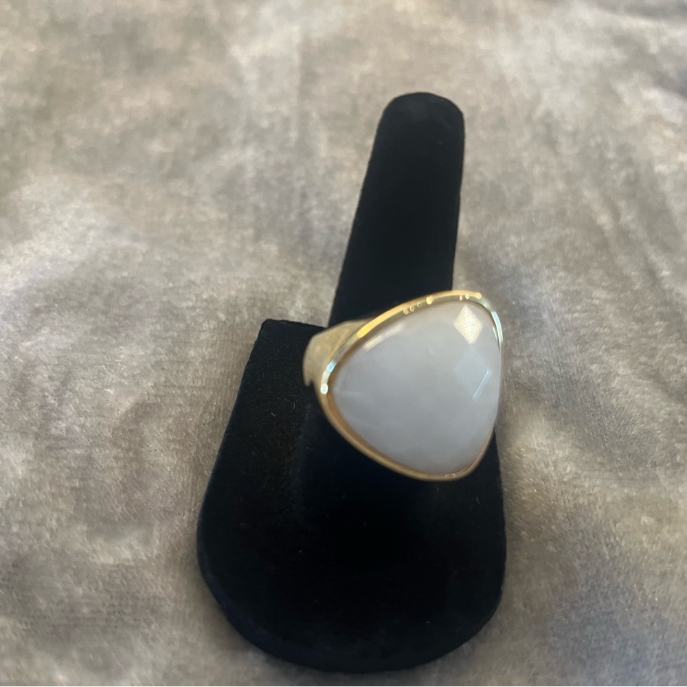 Cream Stone Gold Tone Statement Ring Size 6.5